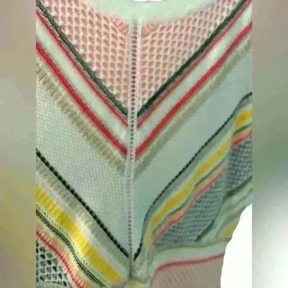 White House Black Market Knit Tank Top with Gold Metallic Threads. Size Small - Picture 7 of 9